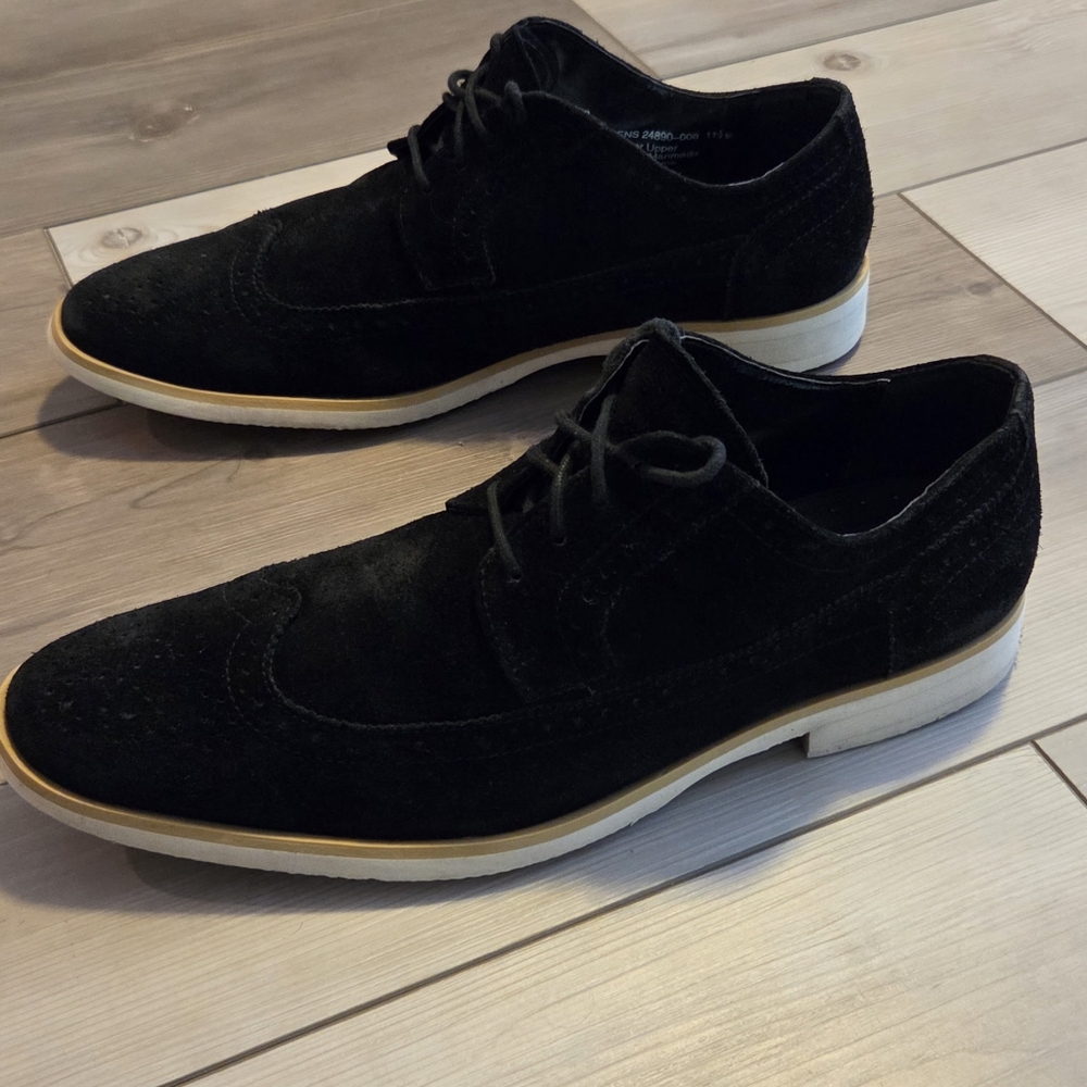 Mens 11.5 Stacy Adams Wingtip Oxford Suede Black/Cream Dress Shoes